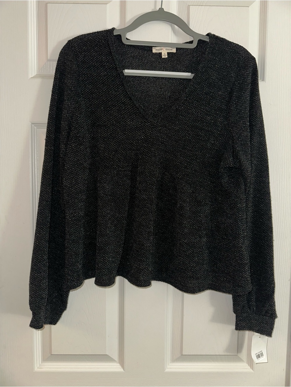 Moa Moa Black V-Neck Lightweight Knit Sweater, 90’s, babydoll, Y2K